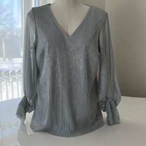 CeCe silver metallic glitter top size medium